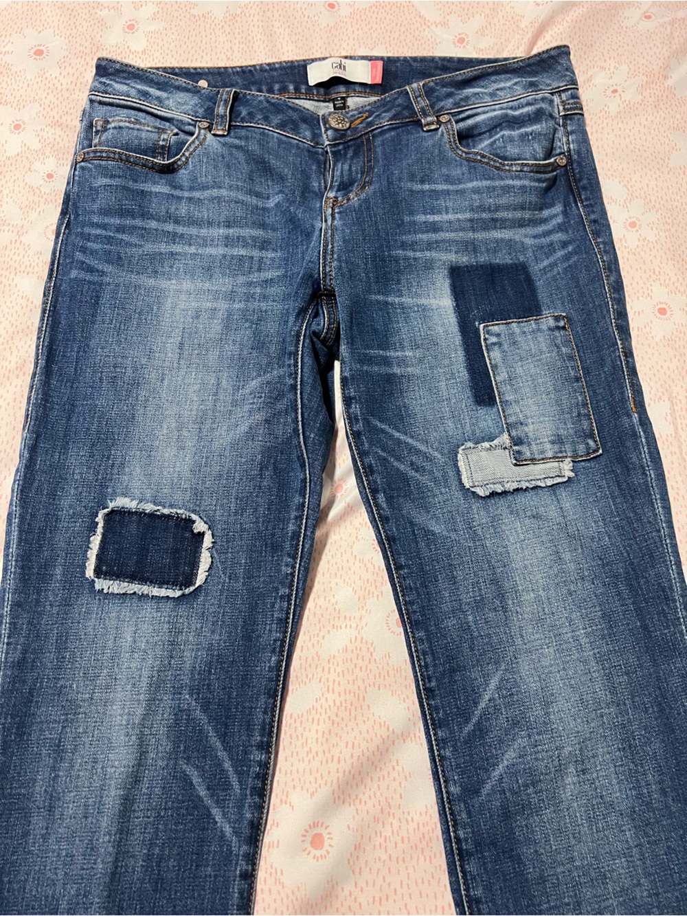 CAbi Slim Boyfriend Blue Patchwork Straight-Leg Denim Jeans Women’s Size 4